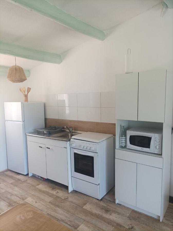 7-Gite-7 Personnes Au Coeur De La Nature /Piscine Saint-Aubin-de-Nabirat Exteriör bild